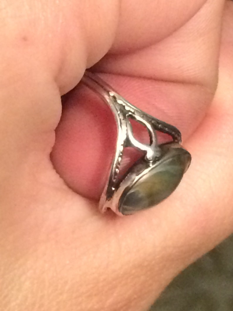 Vintage sterling silver Abalone ring
