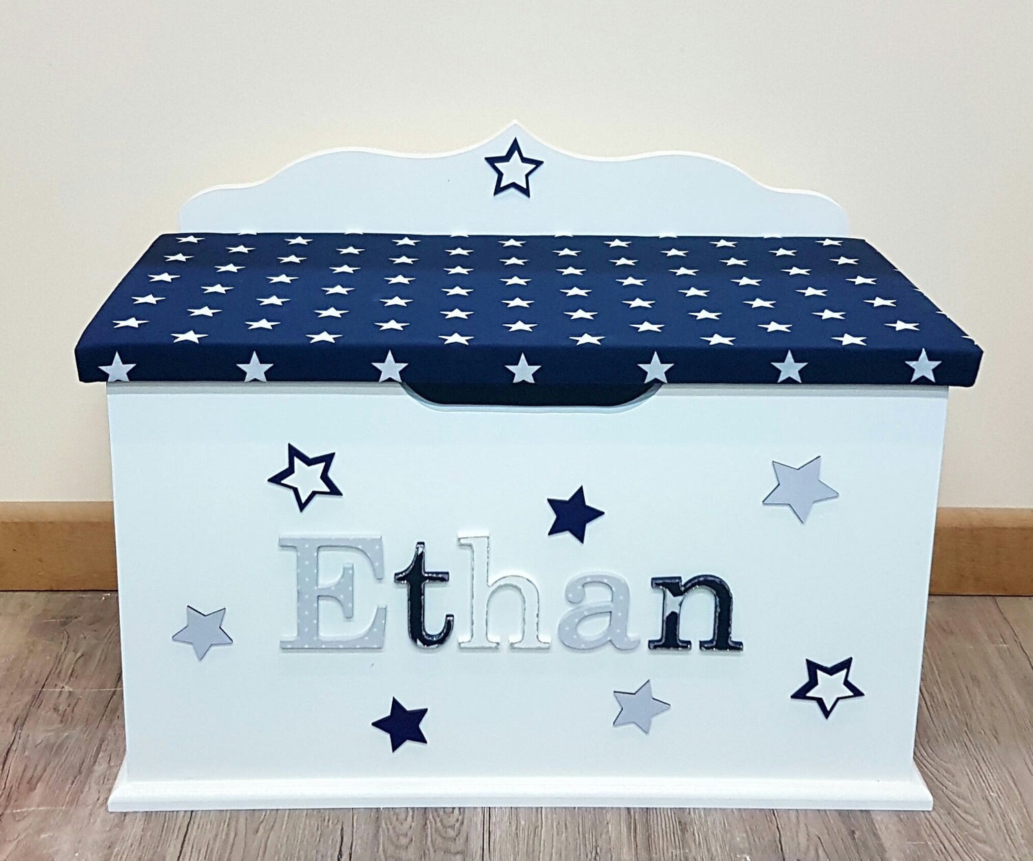 Personalised toy box / custom / bespoke / wooden / name / Etsy