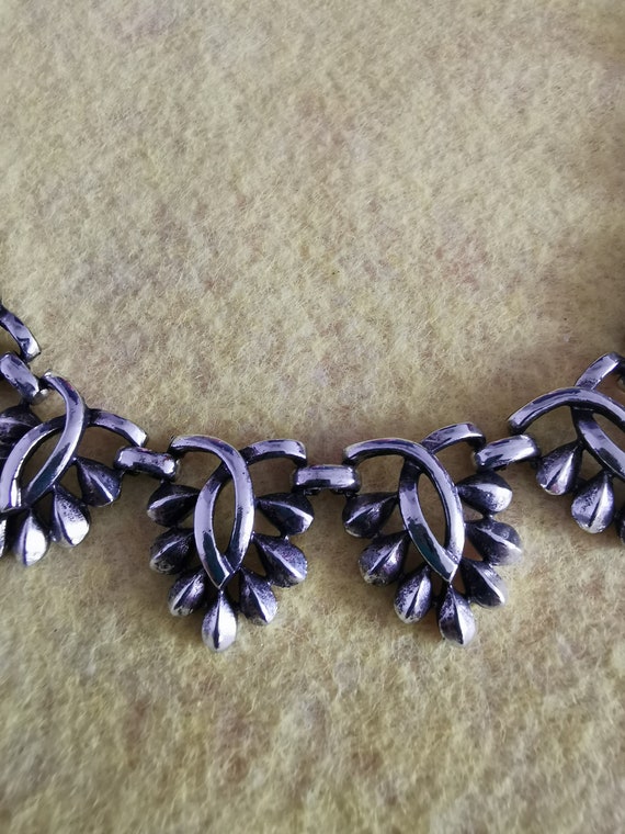 Vintage Jewelcraft/Coro leaf choker/necklace - image 3
