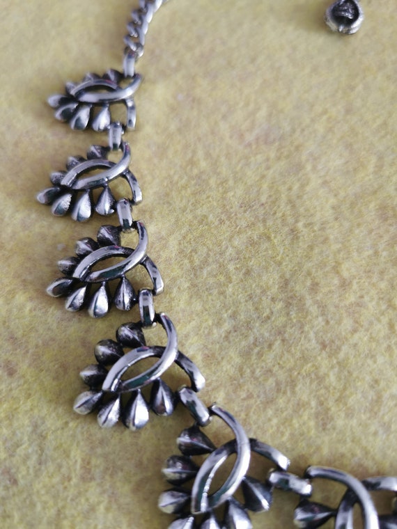 Vintage Jewelcraft/Coro leaf choker/necklace - image 2