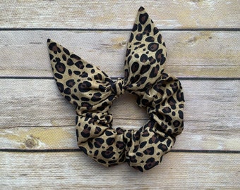Leopard Print Scrunchie with Bow/ Animal Print Scrunchie with Bow/ Animal Kingdom Scrunchie/ DAK Scrunchies
