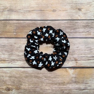 Ghosts & Pumpkins Hair Scrunchie/ Haunted Mandion Inspired Hair Scrunchie / Halloween Hair Scrunchie