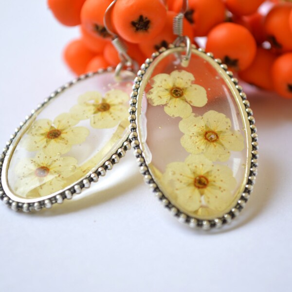 Flower Earrings - Drop Earrings - Resin Earrings - Nature Earrings - Transparent Earrings - Real Flower Jewelry - Botanical earrings