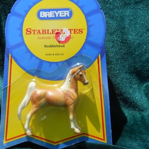 Breyer Horse- Stable Mates, Saddlebred Palomino #5901- #5608