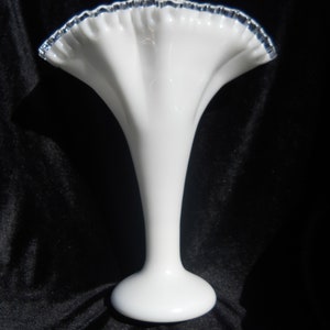 Fenton, Vintage, Rare Silvercrest Vase