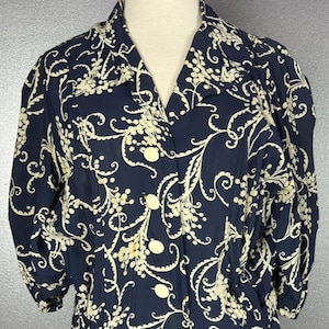 Vintage 1940s Rayon Floral Print Dress