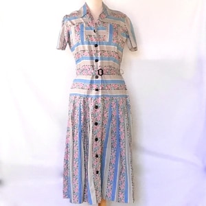 Vintage 1950s Blue, Pink Floral Print Dress