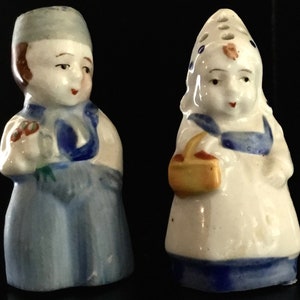 Vintage 1950s Dutch Boy and Girl Salt and Pepper Shakers