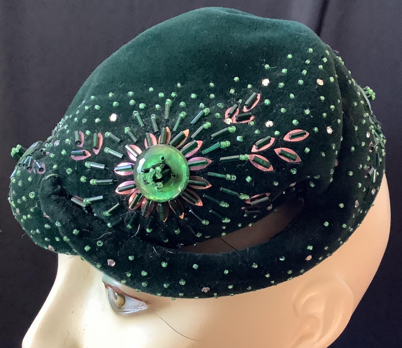 Vintage Velvet Beaded Hat by Dajon New York:Size S (measures 6.5\