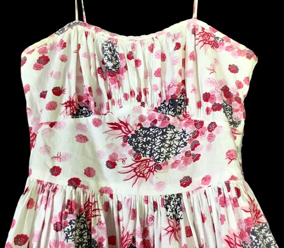 Vintage 1950s Floral Print Sundress