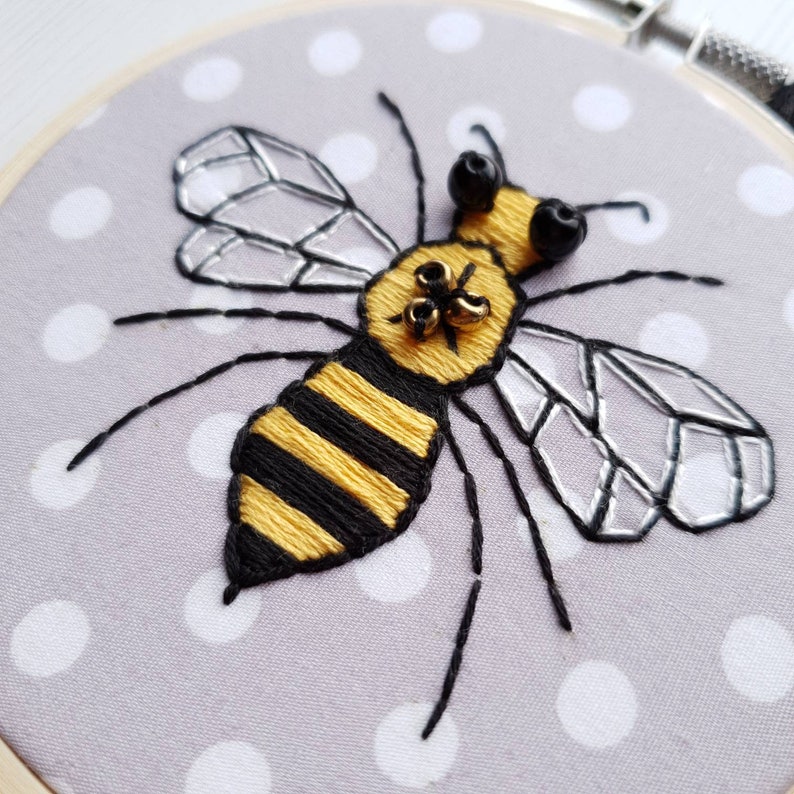 Bee hand Embroidery Kit, Stitch kit, Craft Kit, Embroidery kits, bee gift, embroidery hoop, lockdown activity, mindful activity gift image 4