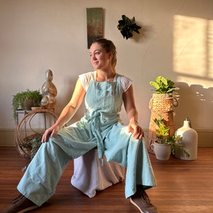 Aqua blue Durable cotton canvas pottery apron ceramic apron throwing apron clay apron &quot;walking apron&quot; Because it has legs!