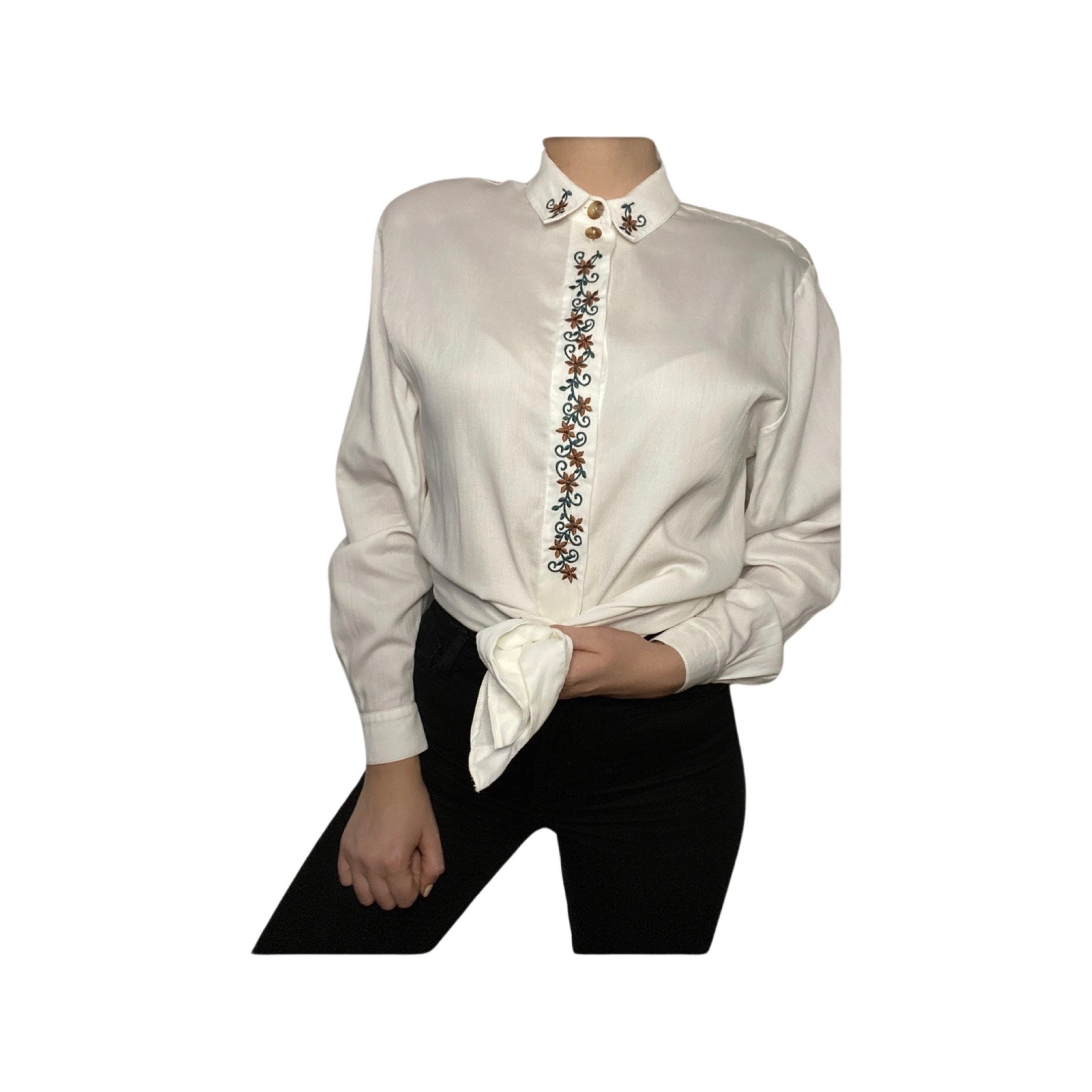 Vintage cotton abalone button blouse...