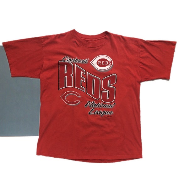 vintage cincinnati reds shirt