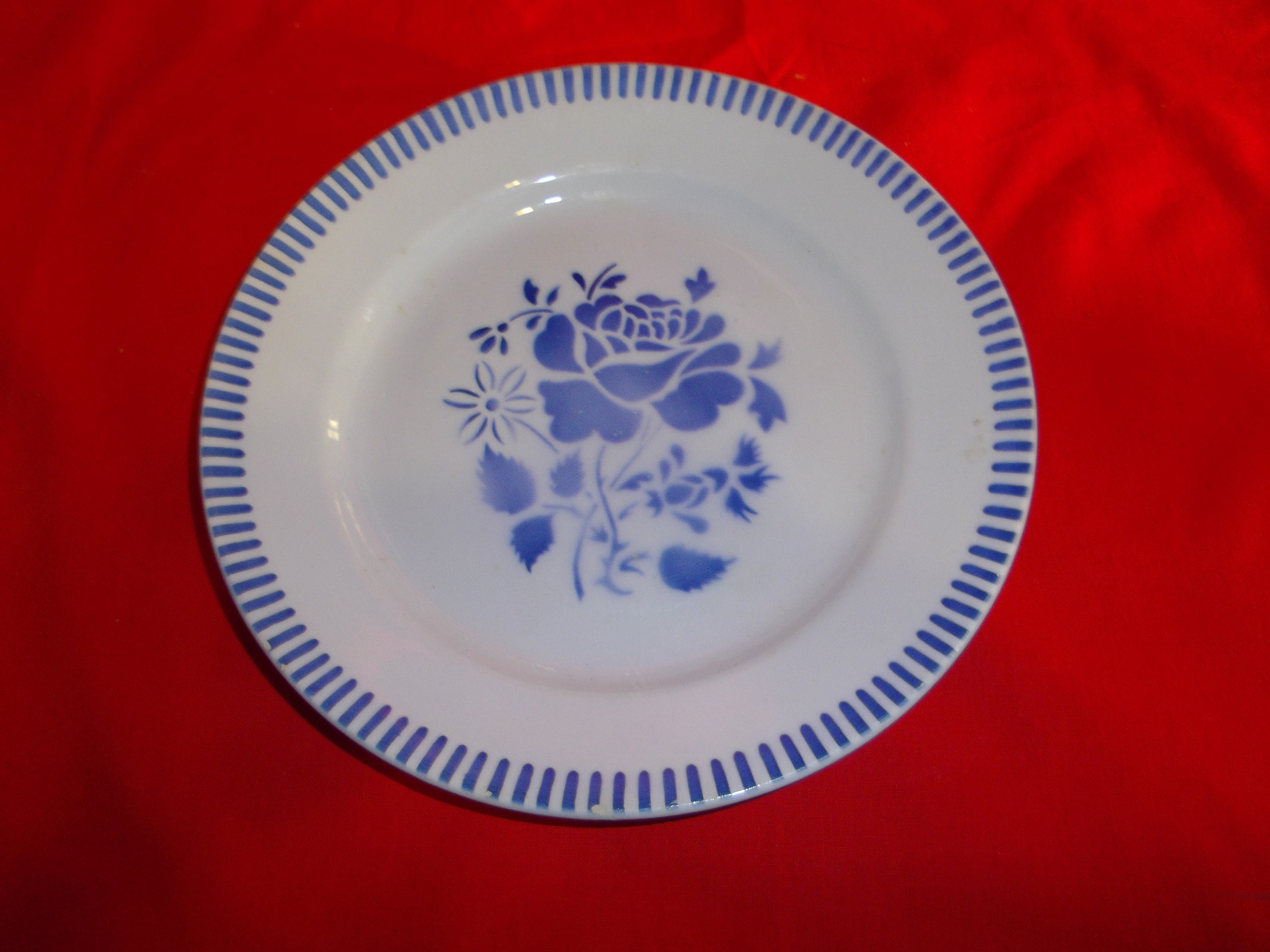 Assiette Plate Demi Porcelaine Luneville Evian Kg