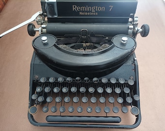 Remington Rand Noiseless Machine à écrire portable Modèle 7 avec caisse de transport Année 30-40