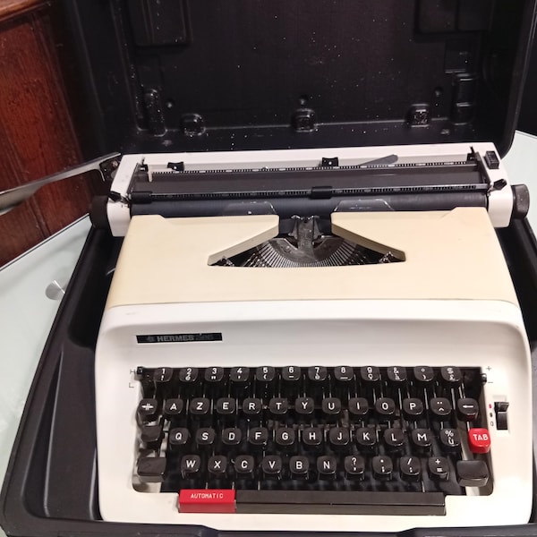 Máquina de escribir Hermes 305, década de 1970