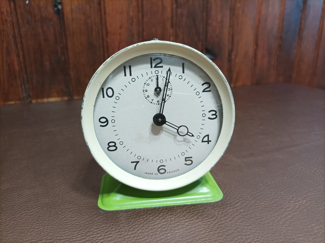Réveil Matin Rétro Voiture - Horloge Déco