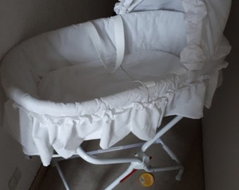 Stubenwagen Tragbar : Tragbare baby wiege auf rädern runde form hergestellt von etsy