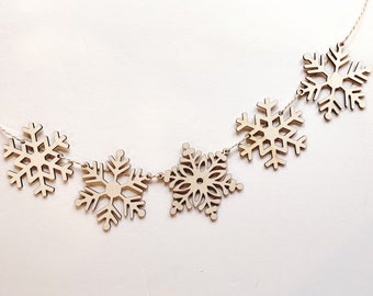 Snowflake Garland | DIY Garland | Christmas Decorations | Christmas Garland | Wood Banner