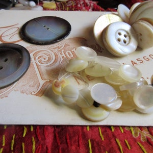 lovely assortment of antique mother of pearl buttons, 1800&#39;s buttons, shanked and sew through, mixed media, junk journal, sewing projects