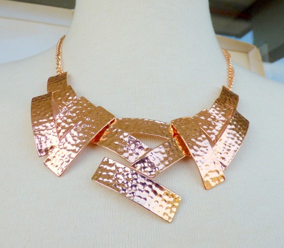 Rose Gold Tone Choker Metallic Necklace 