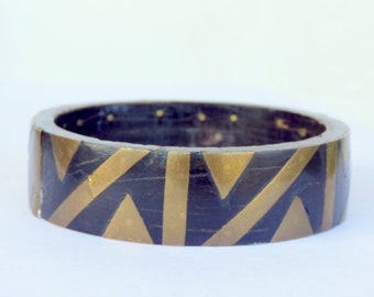 x Black & Gold Tone Cuff Bracelet With Inlaid Geometric Abstract Shapes, Reduced Price Because of Slight DAMAGE, Chunky Statement Jewelry