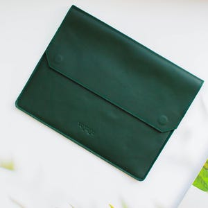 Tuscan Leather Surface Pro Case: Wool Felt Lining, Personalization