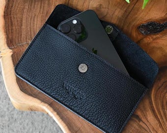 iPhone 17 Pro Max Wallet Case, iPhone 17 Wallet Case, Full Grain Leather, Felt interior, Personalization