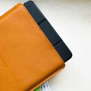 Leather iPad Pro 11 Case with Pencil holder: 11 inch iPad case Personalized, Felt Interior, Tuscan Leather, Magic Keyboard