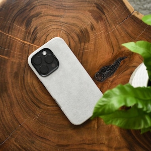 Alcantara iPhone 16 Pro-hoesje, iPhone 16 Pro Max-hoesje alcantara, alcantara iPhone-hoesje, hoesje iPhone 16 Pro alcantara gepersonaliseerd // RAST