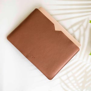 Etui na MacBooka 13 cali, etui na MacBooka Air 13 M3, etui na MacBooka Air 13 M2, etui na MacBooka Pro 13, etui na MacBooka Pro 14 cali // LOFT