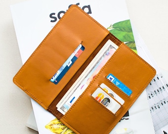 Leather iPhone 17 Pro Max Wallet Case: Premium Leather, Card Slots, Personalized
