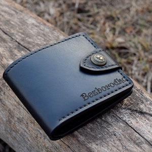 Cartera grabada monedero de cuero personalizado para los hombres aniversario regalo para los hombres padrinos regalo para él novio regalo monedero con bolsillo de monedas