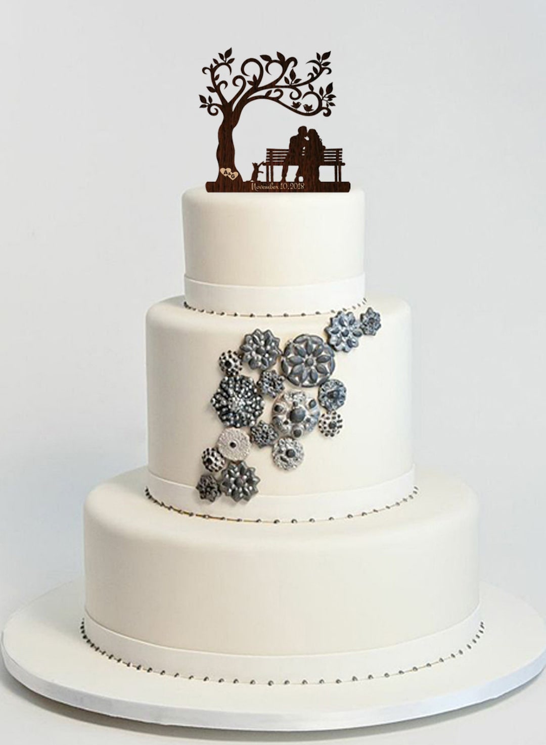 Mr and Mrs Wedding Cake Topper Сouple Bride and Groom on the Bench ...