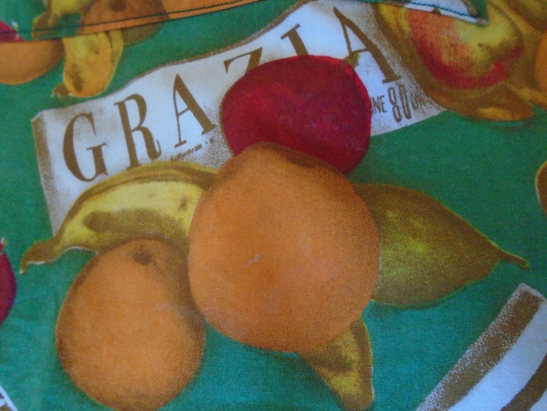 Fruit design Italian wording Graphics half pinny