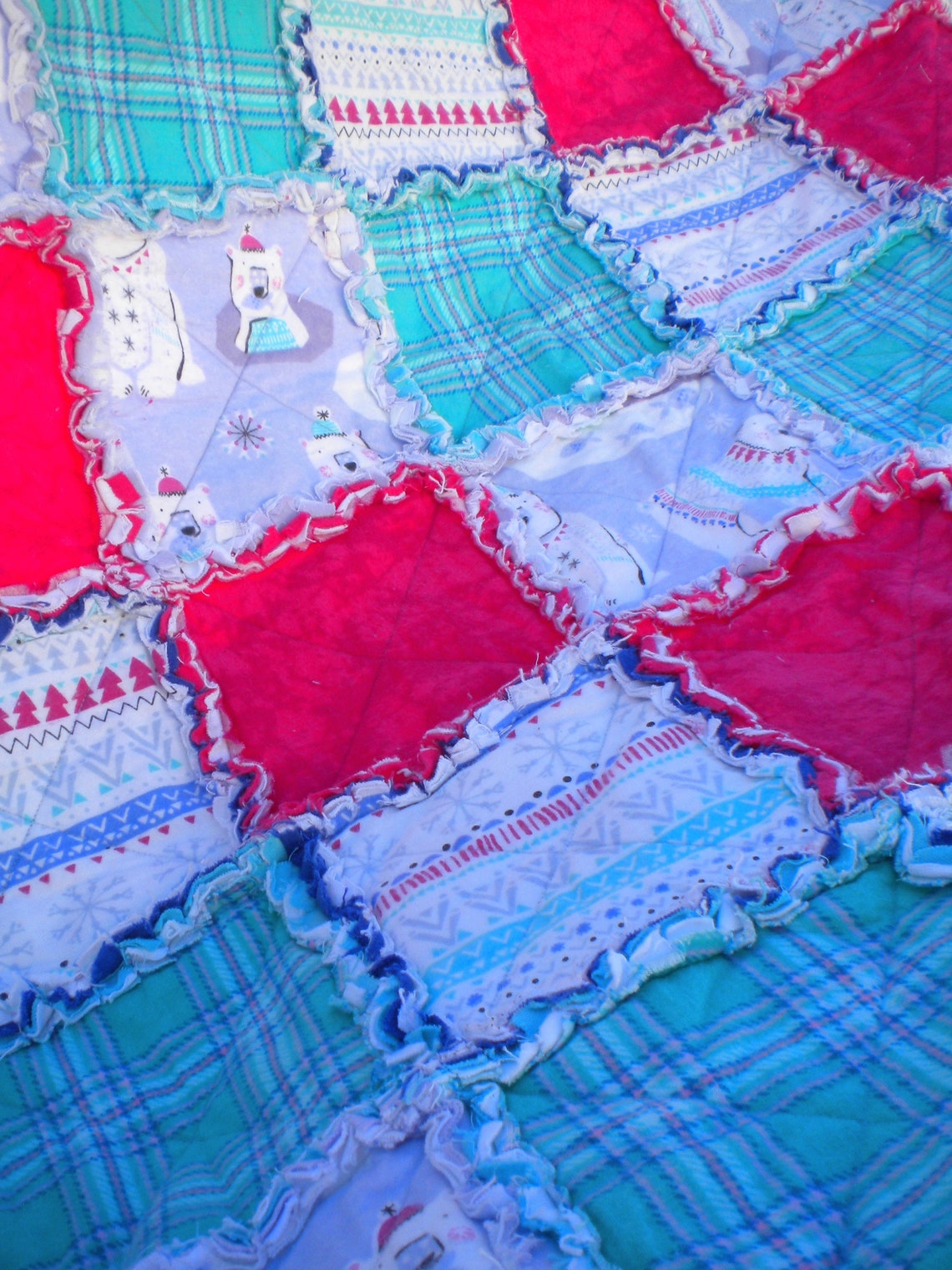Lap Rag Quilt La Polar Bear Quilt, Lap Rag Quilt, Throw Blanket, Flannel Rag Quilt ...
