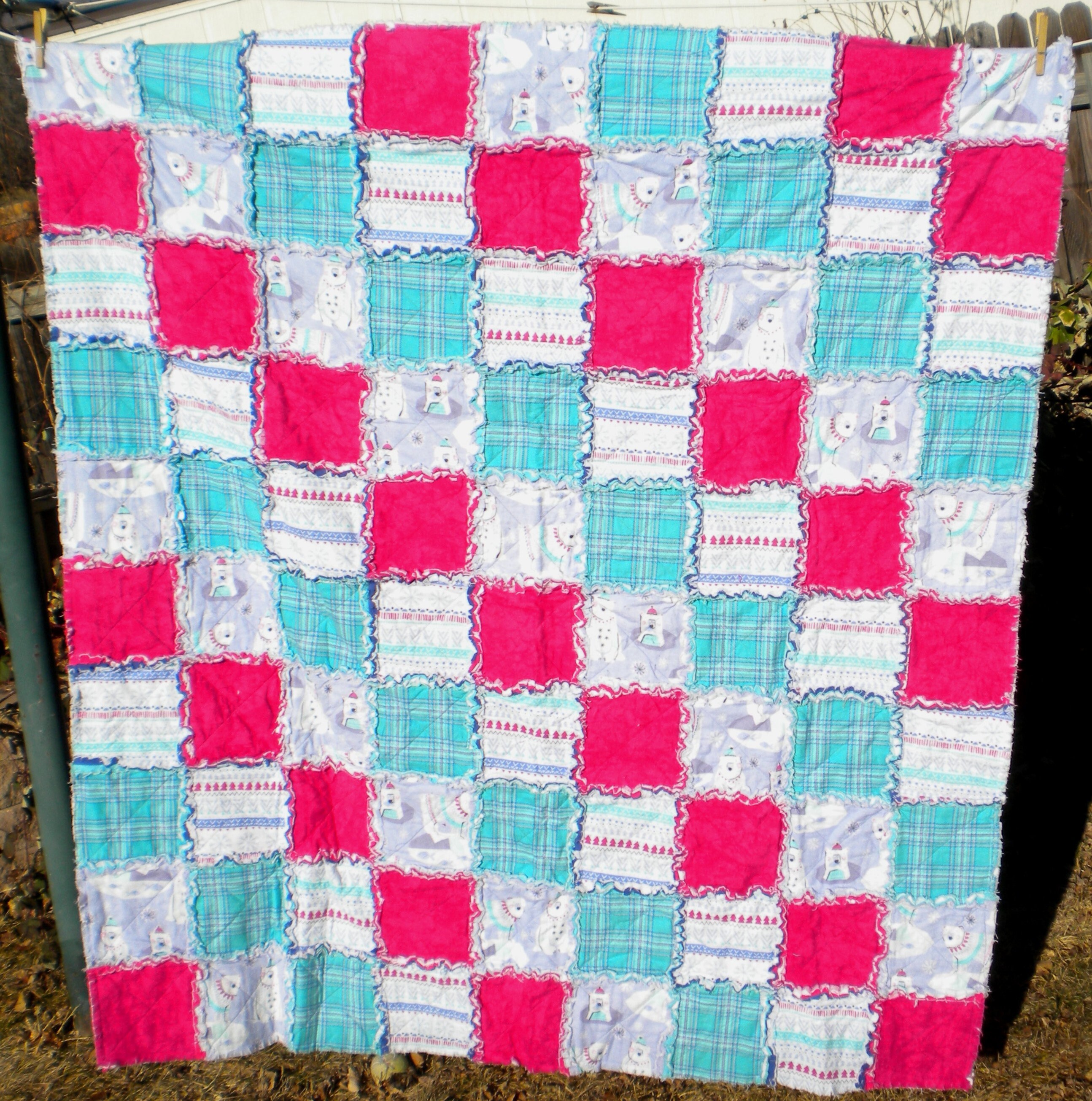 Lap Rag Quilt La Polar Bear Quilt, Lap Rag Quilt, Throw Blanket, Flannel Rag Quilt ...