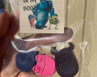 Monsters Inc Valentines // Monsters Inc Crayons // Valentine Crayon Favors // Crayon Valentines // Non Candy Valentine Favors