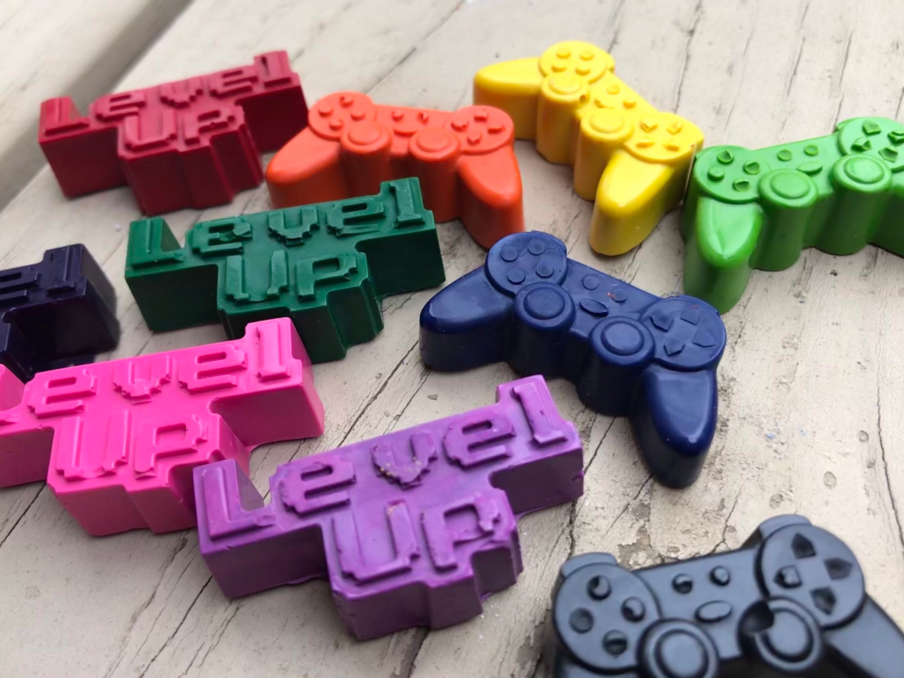Video Game Crayons // Gamer Crayons // Kids Crayons // Video Etsy