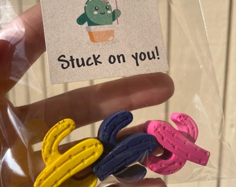 Cactus Valentines // Cactus Crayons // Stuck on You Valentine // Classroom Valentine // Custom Valentines // Crayon Valentine Favors