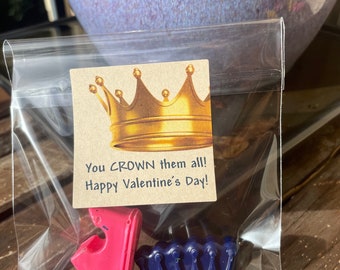 Crown Valentines // Class Valentines // Custom Valentines // Valentines Day Favors // Crayon Valentines // Crown Crayons