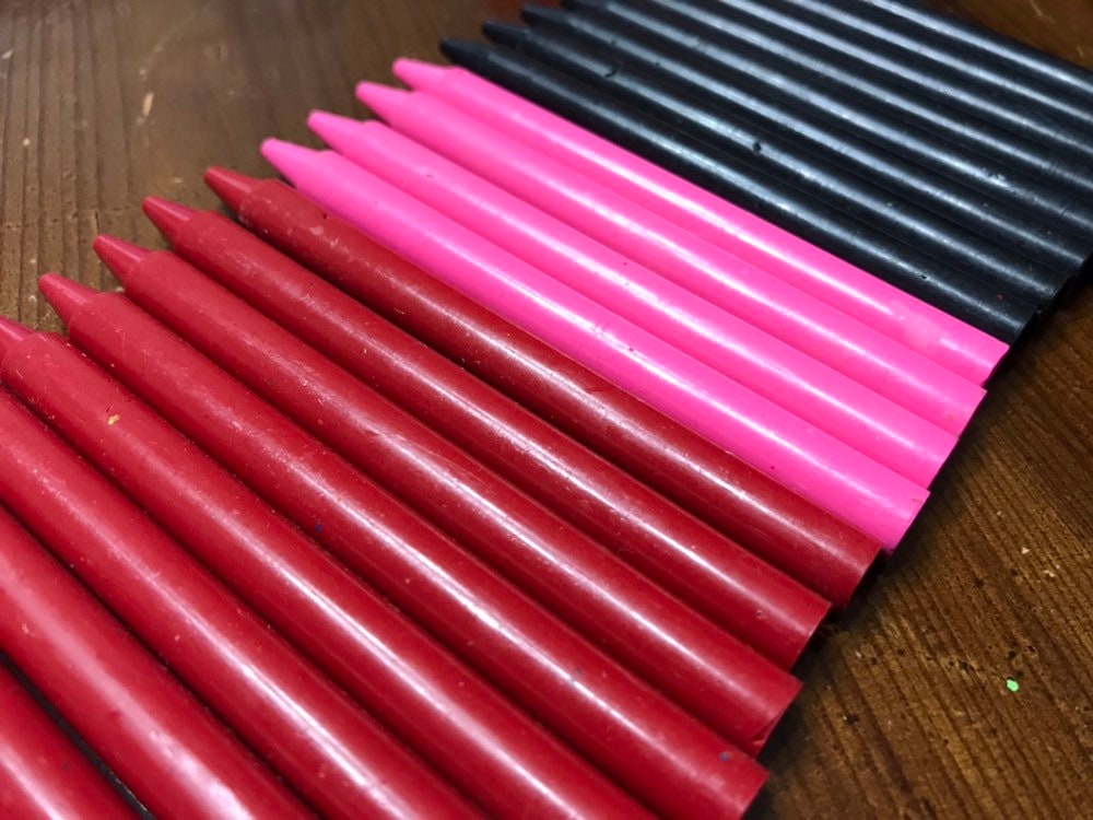 Bulk Crayons // Crayola Crayons // Crayon Melting Art // Etsy Canada