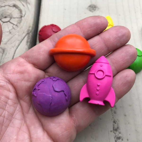 Space Crayons // Astronaut Crayons // Space Coloring // Astronaut Coloring // Planet Crayons // Rocket Crayons // Astronaut Birthday