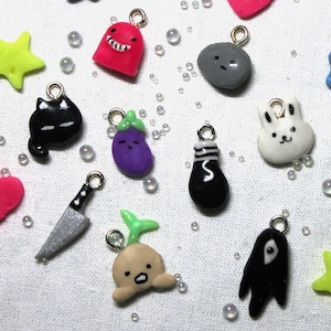 激安通販サイト Sprout Mole Keychain - Etsy キーホルダー・アクリルキーホルダー