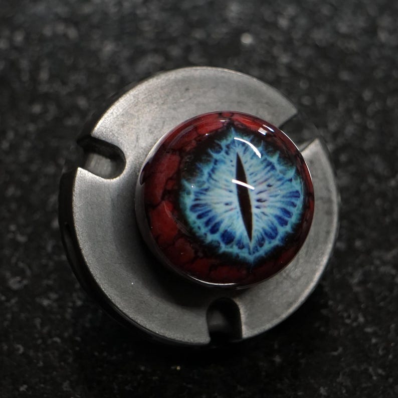 ISO shot of Hydra, Dragon, Dragon Eye, Acrylic Eyes, Resin Eyes, Doll Eyes, Fantasy Eyes, Renfaire