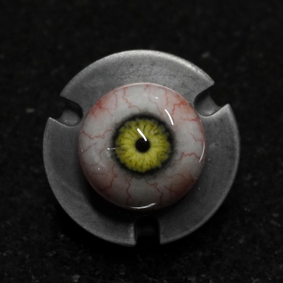 Captain Howdy - Realistic Resin Regan Exorcist Eyeball – Fake