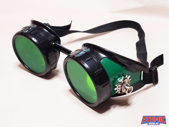 Gafas Alien World negras y verdes con lentes verdes y detalles plateados  Conductores ópticos Apocalypse Motorcycle UFO Time Traveler -  México