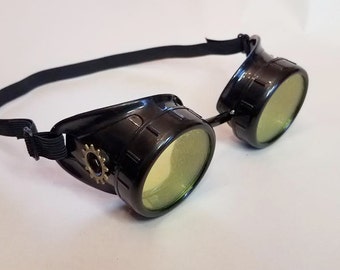 Black Steampunk Goggles w/ Yellow Lenses and Gold Gears Cosplay Motorcycle Sunglasses Welding