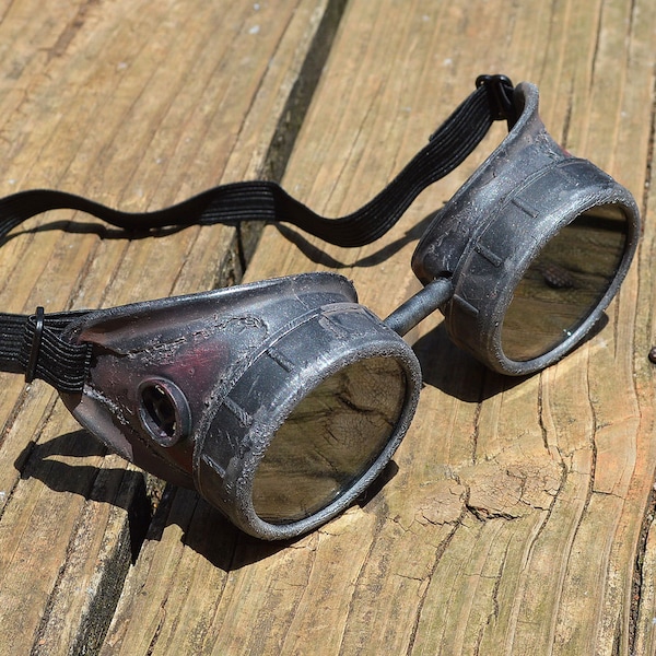 Distressed Battle Worn Dystopian Goggles, Steampunk, Goggles, Burningman, Burning Man, Aviator Goggles, Apocalypse, Wasteland